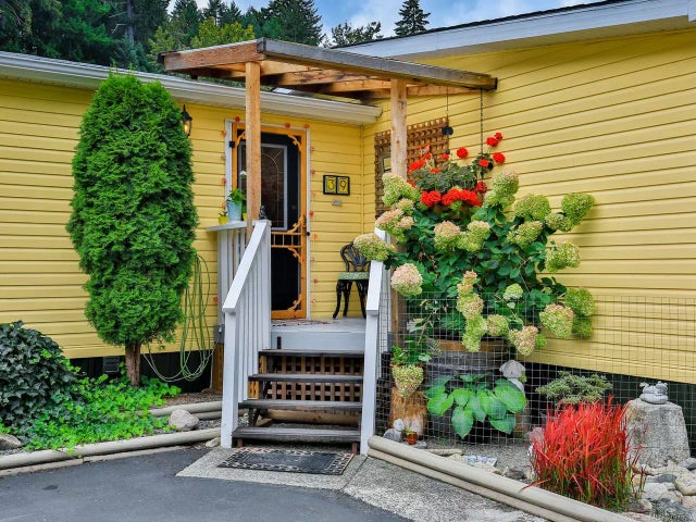 1 of 42 - 2130 Errington Rd 39, Errington, BC