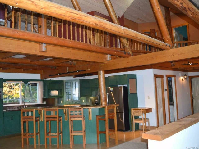 4 of 17 - 1990 Pierpont Rd, Coombs, BC