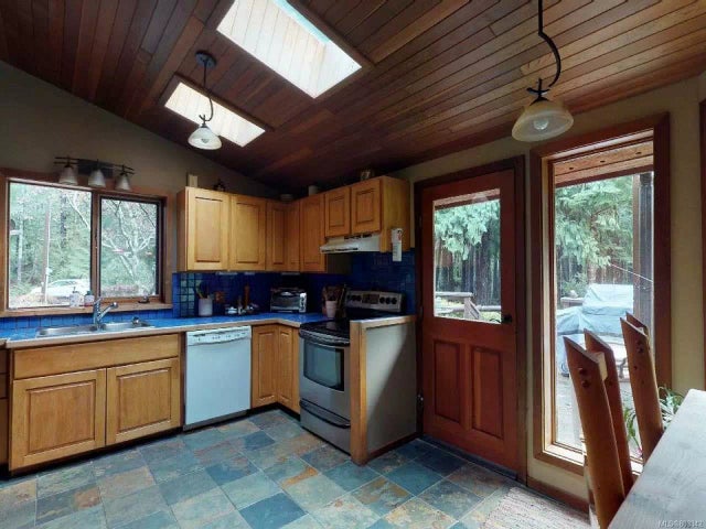 3 of 12 - 1859 Steelhead Pl, Errington, BC