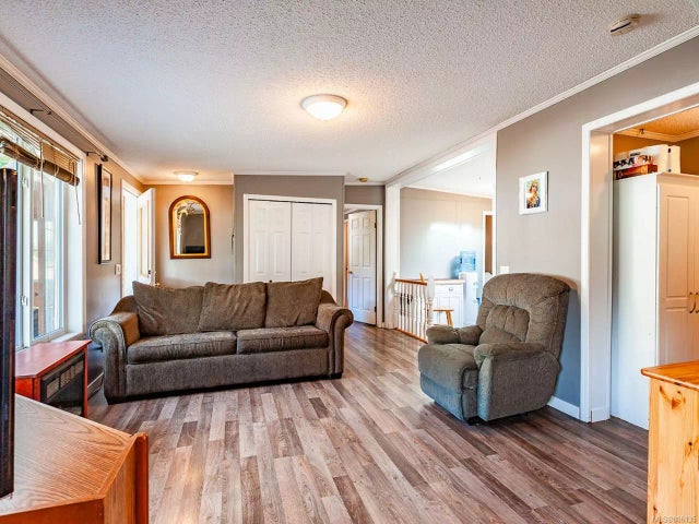 2 of 26 - 1733 Whibley Rd 18, Coombs, BC