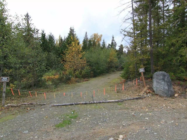 3 of 11 - Lt 1 Hilliers Rd, Errington, BC