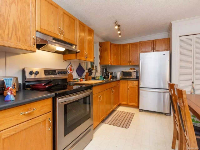 4 of 22 - 3100 Rinvold Rd 1, Coombs, BC