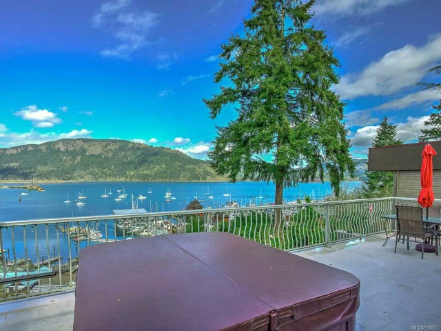 2 of 26 - 1784 Fenwick Rd, Cowichan Bay, BC