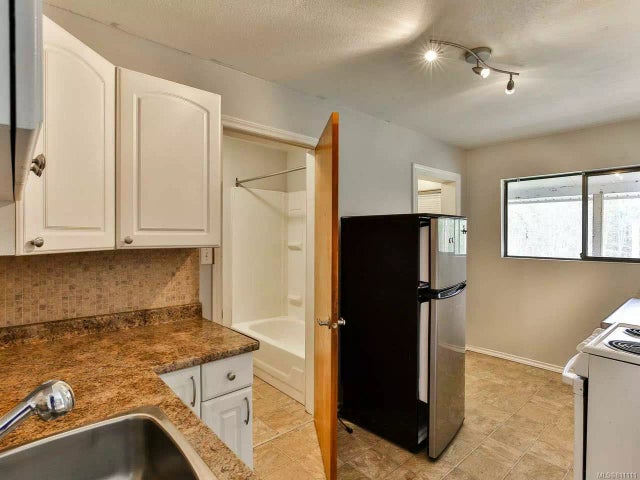 4 of 31 - 1452 Grafton Ave, Errington, BC