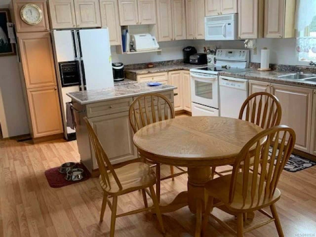 4 of 37 - 1265 Cherry Point Rd 25, Cowichan Bay, BC