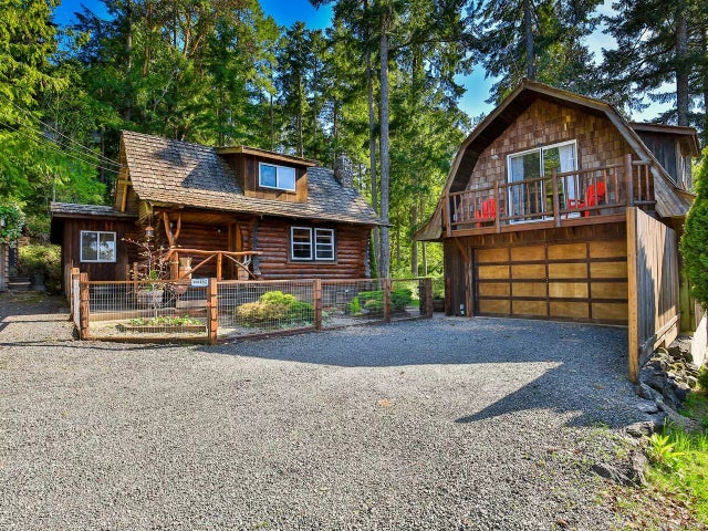 1 of 37 - 960 Little Mountain Rd, Errington, BC