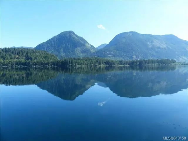 4 of 47 - Lt 2 - 5 North Shore Rd, Youbou, BC