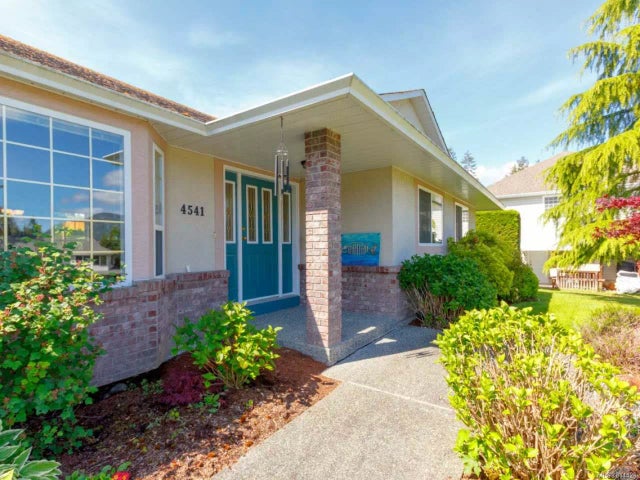 3 of 28 - 4541 Lambourn Dr, Cowichan Bay, BC