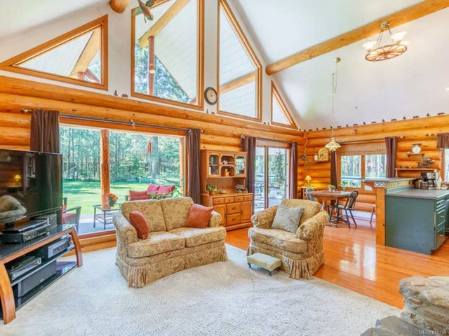 3 of 46 - 1773 Fairdowne Rd, Errington, BC
