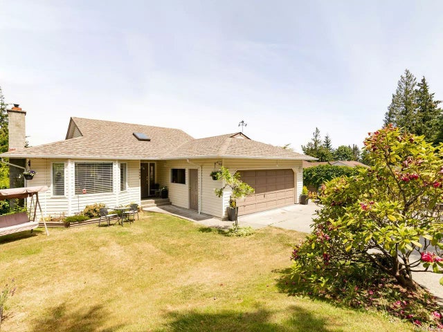 1 of 51 - 5556 Norasea Rd, Nanaimo, BC