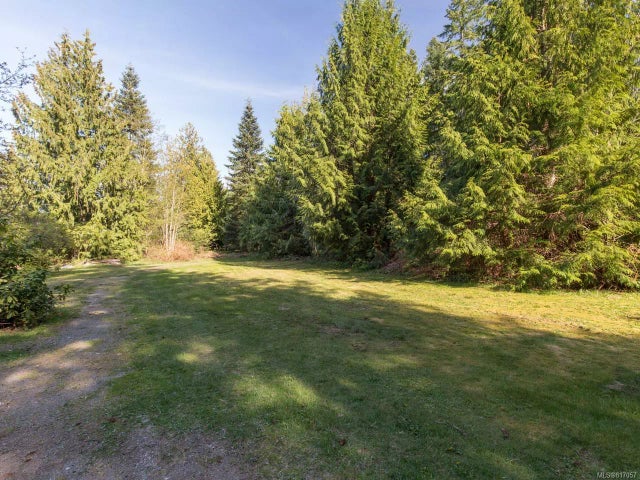 1 of 28 - 3185 Melon Rd, Errington, BC