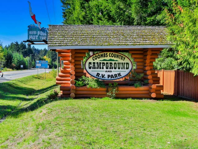 1 of 11 - 2619 Alberni Hwy, Coombs, BC