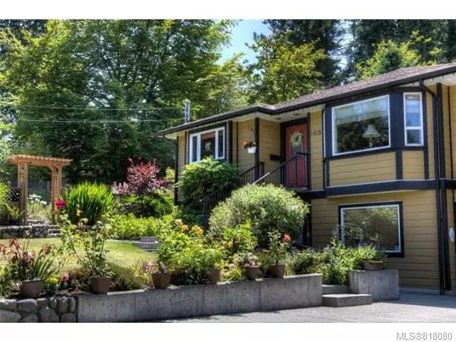 1 of 20 - 1818 Pritchard Rd, Cowichan Bay, BC