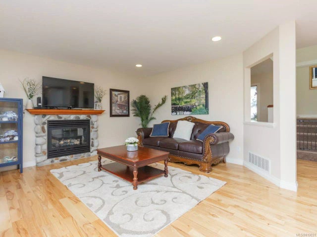 4 of 26 - 1954 Falcon Cres, Cowichan Bay, BC