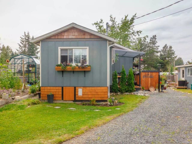 1 of 23 - 1351 Memorial Dr, Errington, BC