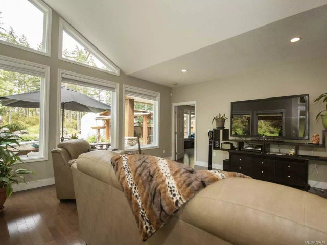 4 of 20 - 1120 Matterson Rd, Errington, BC