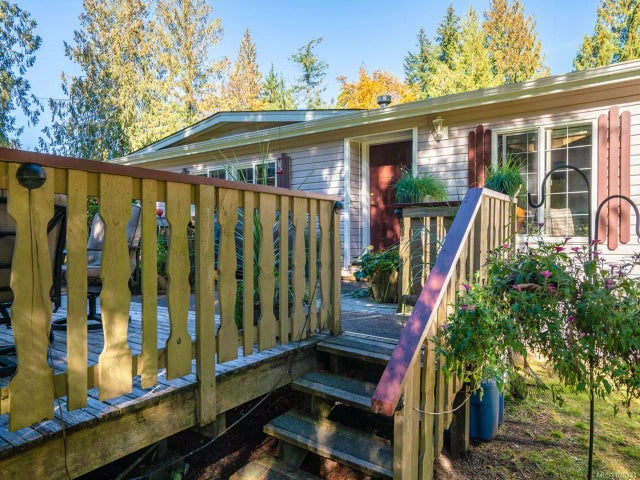 3 of 69 - 1964/1970 Errington Rd, Errington, BC