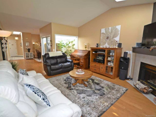 2 of 23 - 141 Ocean Walk Dr, Nanaimo, BC