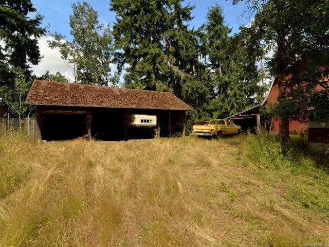 4 of 10 - 2165 Grafton Ave, Errington, BC