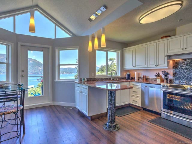 2 of 53 - 1700 Pritchard Rd 24, Cowichan Bay, BC