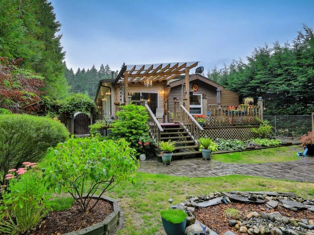 1 of 19 - 2130 Errington Rd 47, Errington, BC