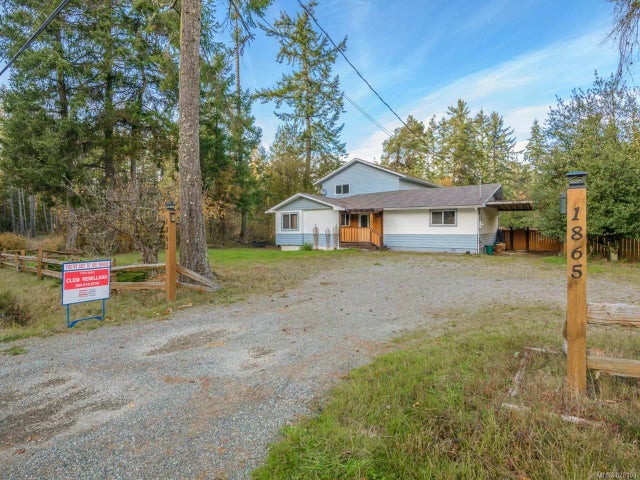 2 of 39 - 1865 Grafton Ave, Errington, BC