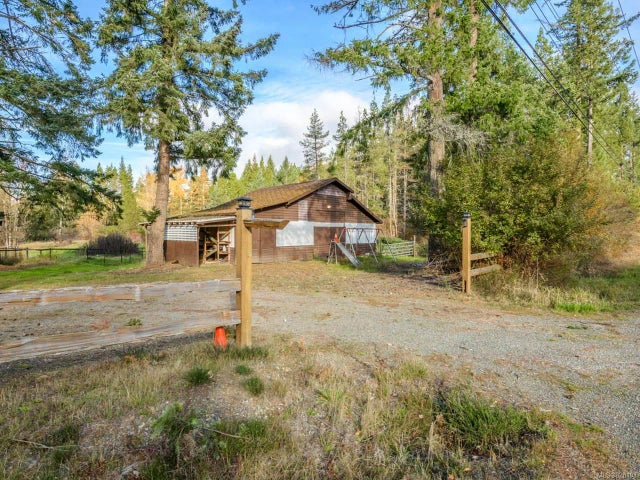 3 of 39 - 1865 Grafton Ave, Errington, BC