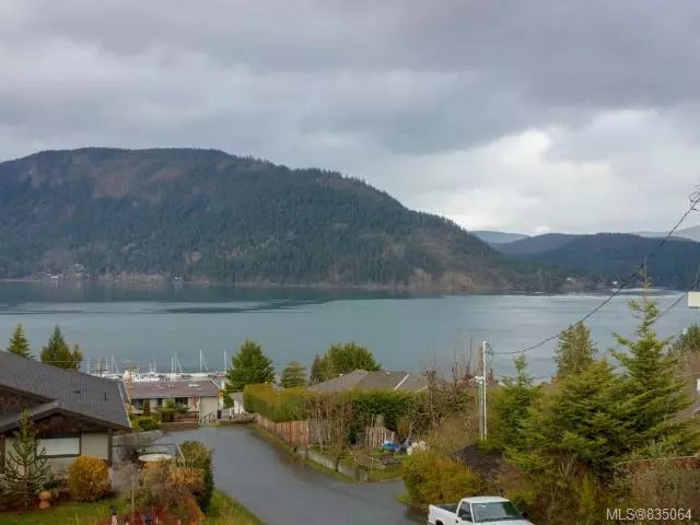 3 of 27 - 1719 Pavenham Rd, Cowichan Bay, BC