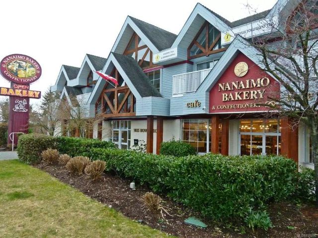 2 of 37 - 2025 Bowen Rd, Nanaimo, BC
