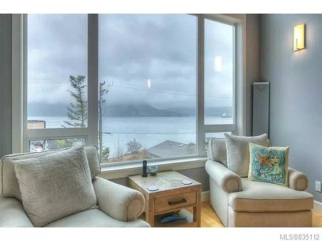 1 of 32 - 1670 Botwood Lane 204, Cowichan Bay, BC