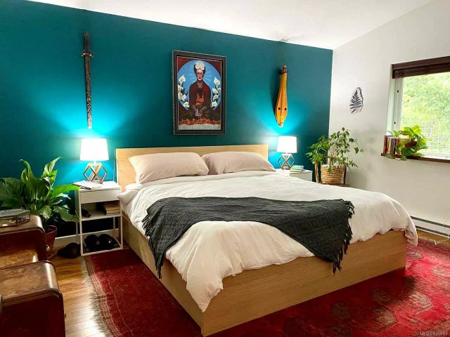 5 of 10 - 1749 Whibley Rd 4, Coombs, BC