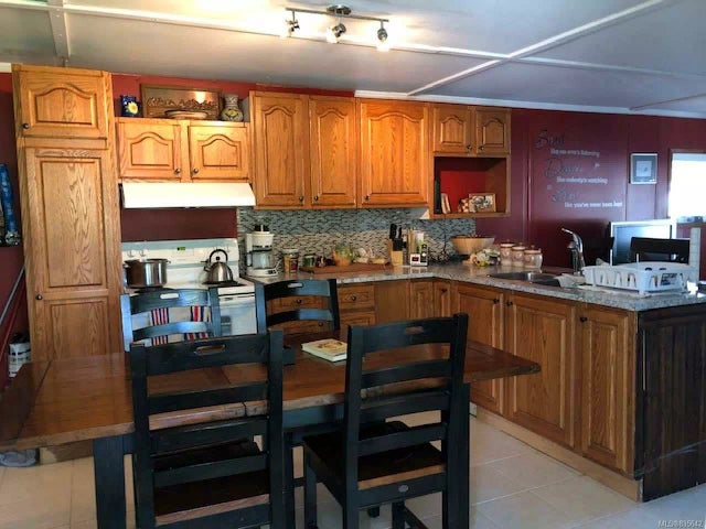 3 of 9 - 2130 Errington Rd 17, Errington, BC