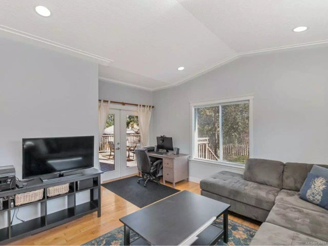 3 of 37 - 1591 Simon Pl, Cowichan Bay, BC