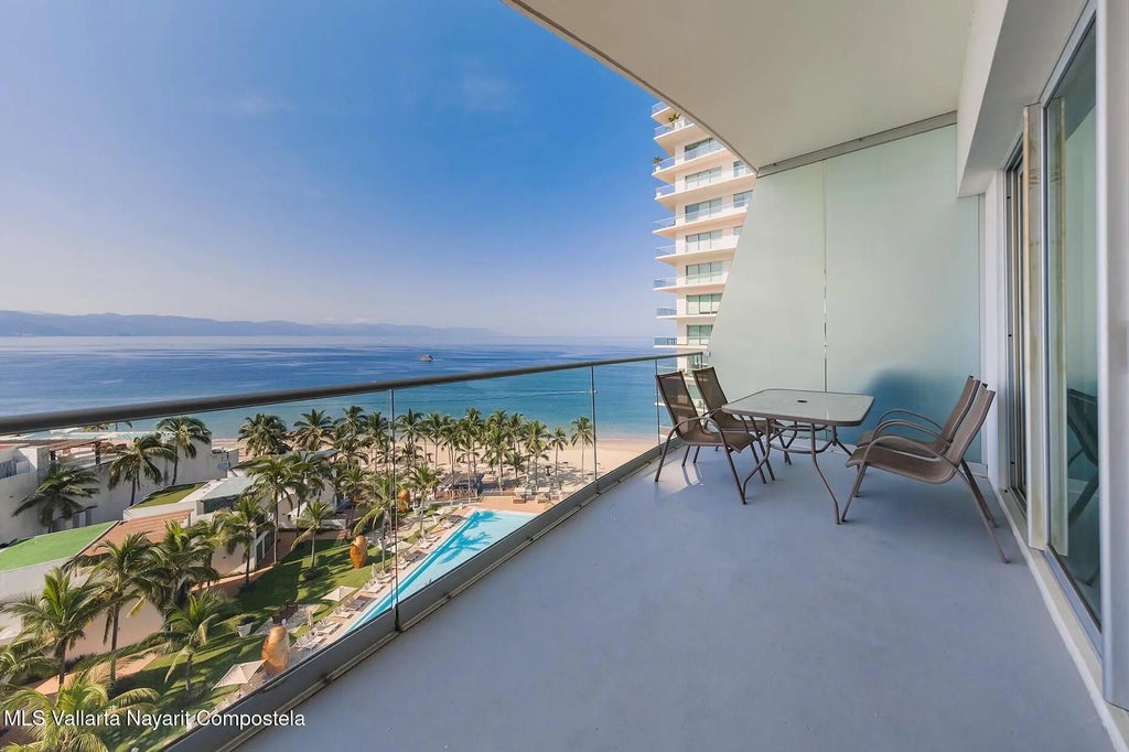 140 Paseo De Las Grazas T2 1004 Icon-2-1004, Puerto Vallarta