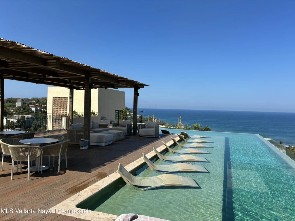 22a Av Revolucion 211 Caivama 211, Riviera Nayarit