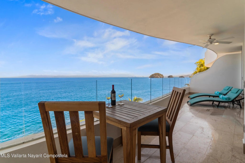 4944 Callejon Lomas Del Pacifico 302 Blue Horizon Residences, Puerto Vallarta