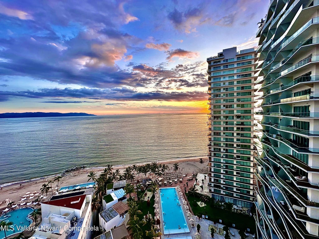 140 Av. De Las Garzas 1-1904 Ocean's Edge Escape - Icon, Puerto Vallarta