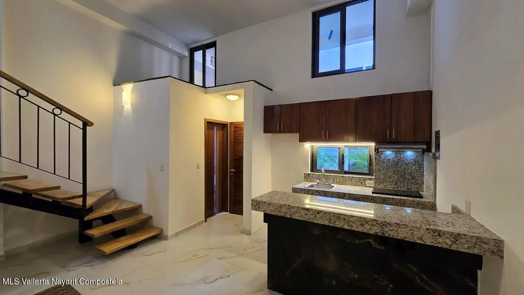 470 C. Fco I. Madero I Condo Karla B, Puerto Vallarta