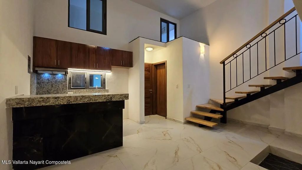 470 C. Fco I. Madero I Condo Karla C, Puerto Vallarta
