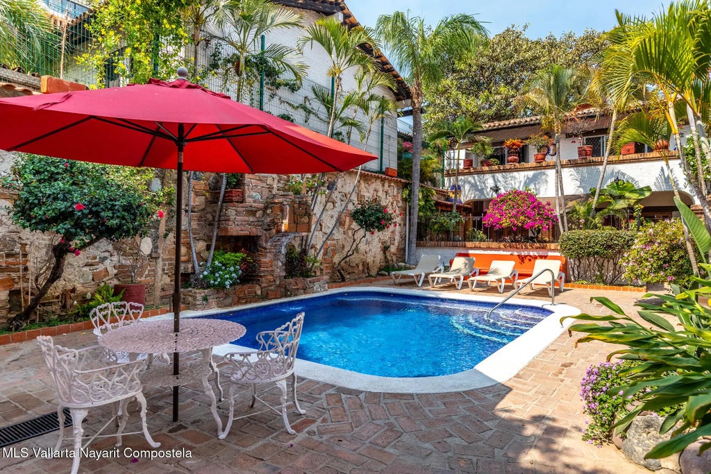 215 Las Garzas Av. 8 Las Garzas, Puerto Vallarta