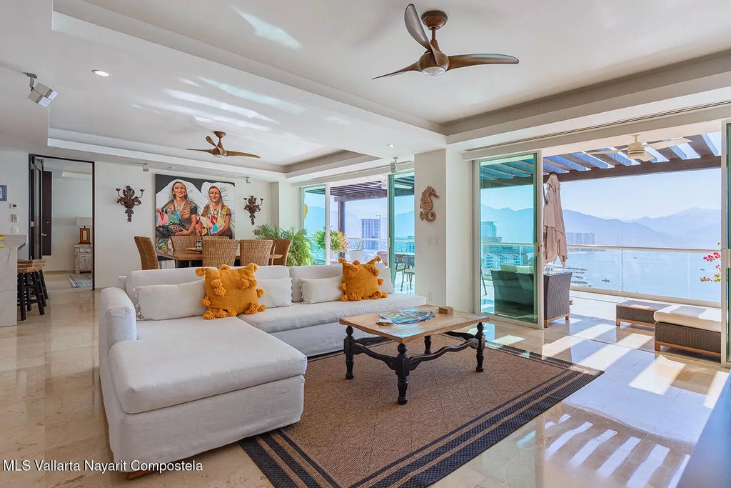 385 Paseo De La Marina Ph C-16-02 Ph C-16-02, Puerto Vallarta