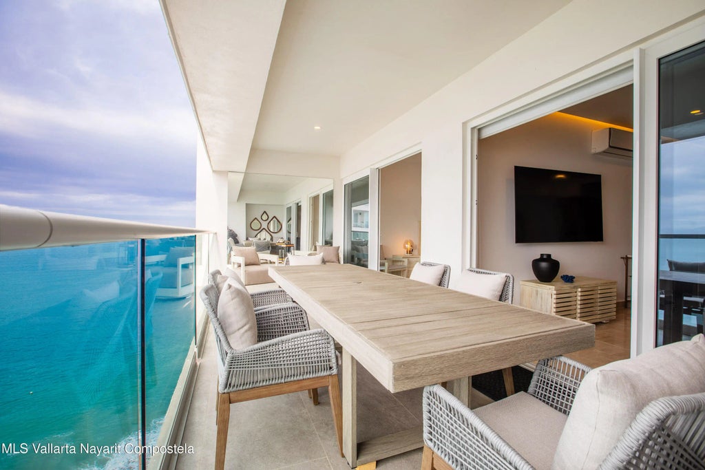 171 Febronio Uribe 1003 Harbor 1003, Puerto Vallarta