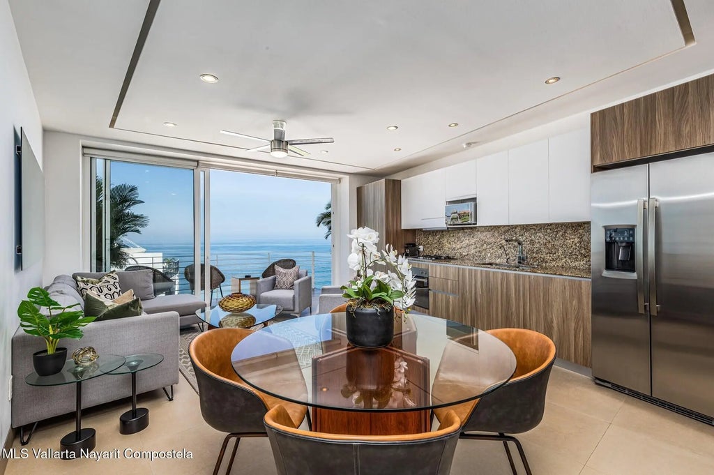 353 Amapas 403 Amapas 353, Puerto Vallarta