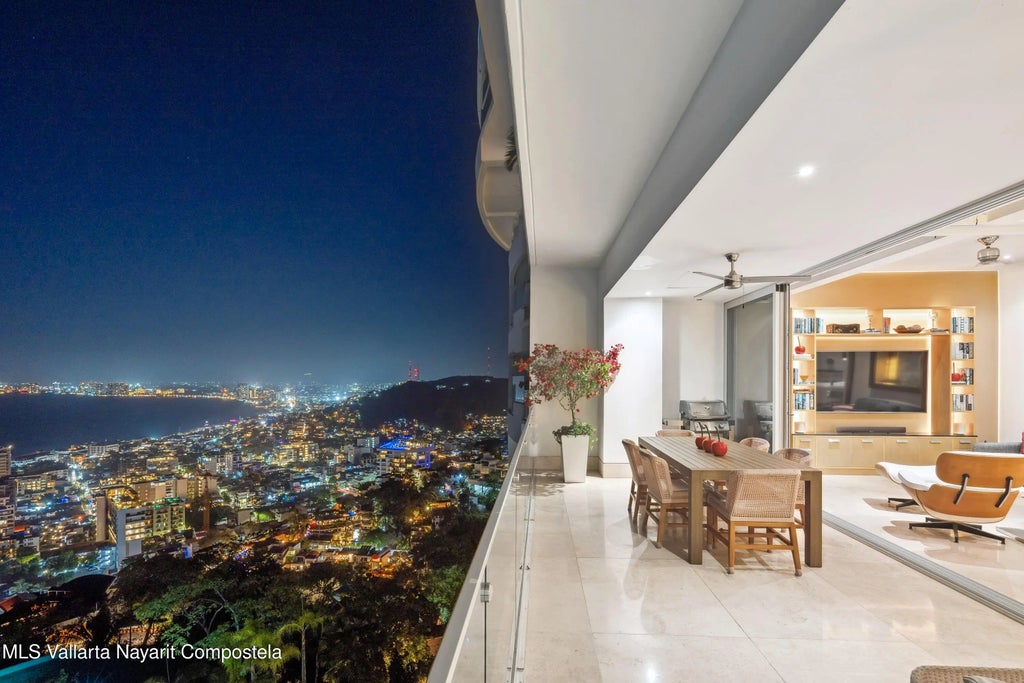 248 Gardenias 806 Avalon 806, Puerto Vallarta