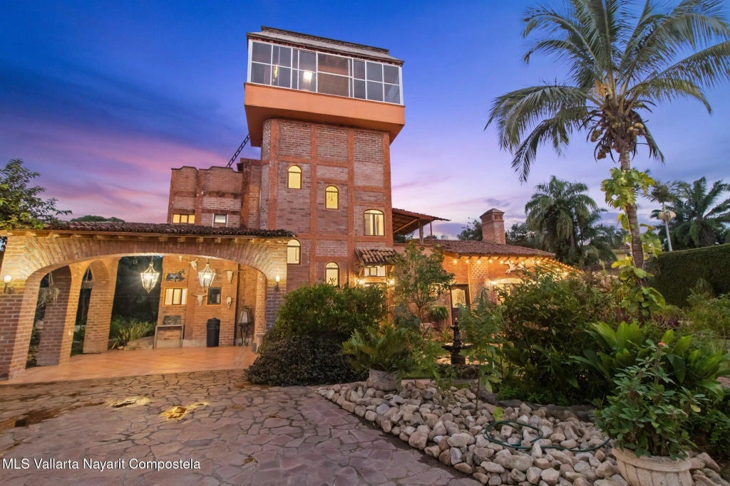 40 Jesus Cervantes Villa Jardin De Mariposas, Sierra Madre Jalisco