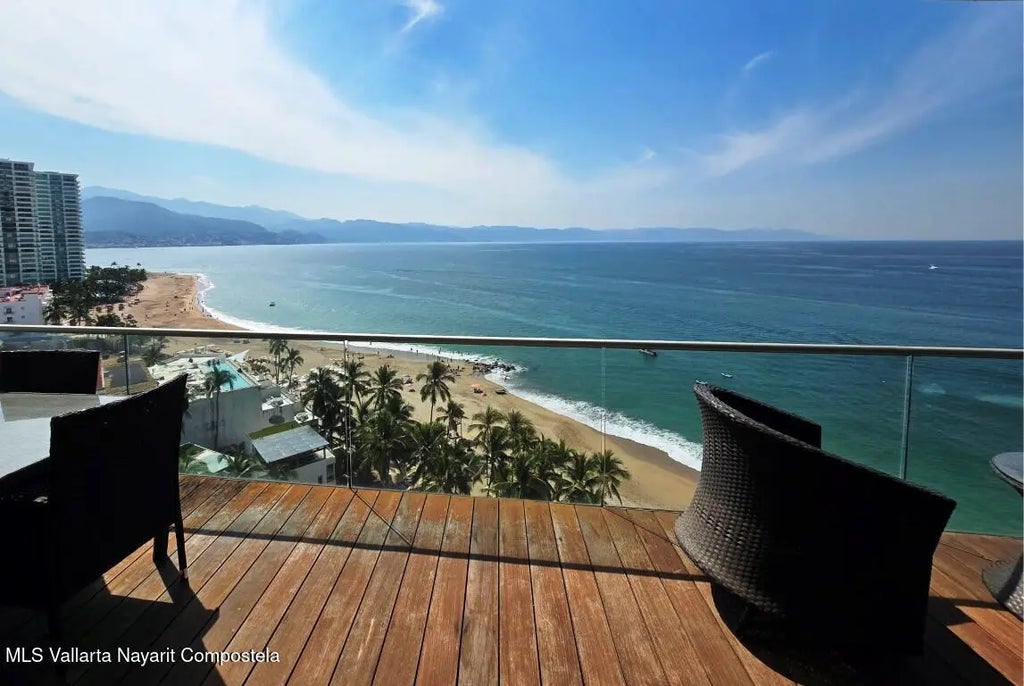 140 Paseo De Las Garzas 3-1201 Condo Utopia, Puerto Vallarta