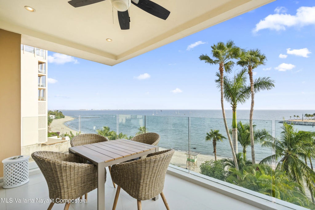 25 Albatros 03 Nayri, Riviera Nayarit