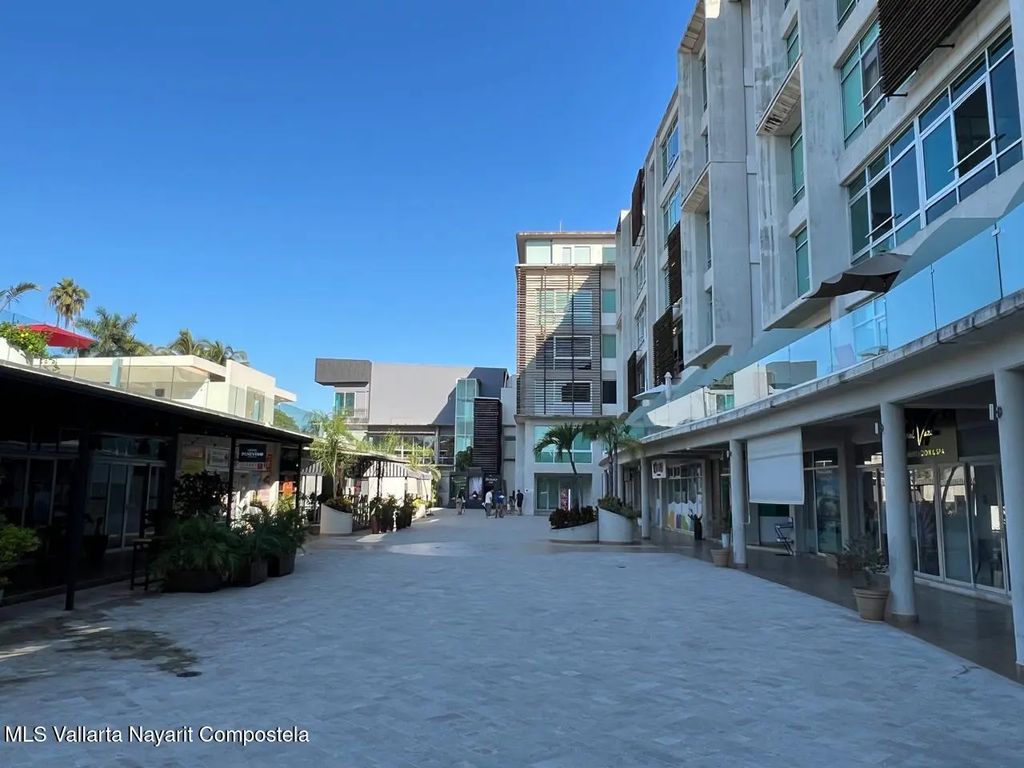 3 Paseo De Las Palmas Local 7 3.14, Riviera Nayarit