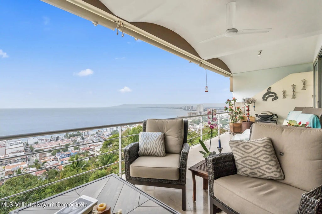 823 Lirios 33 Vista Bahia Ii, Puerto Vallarta