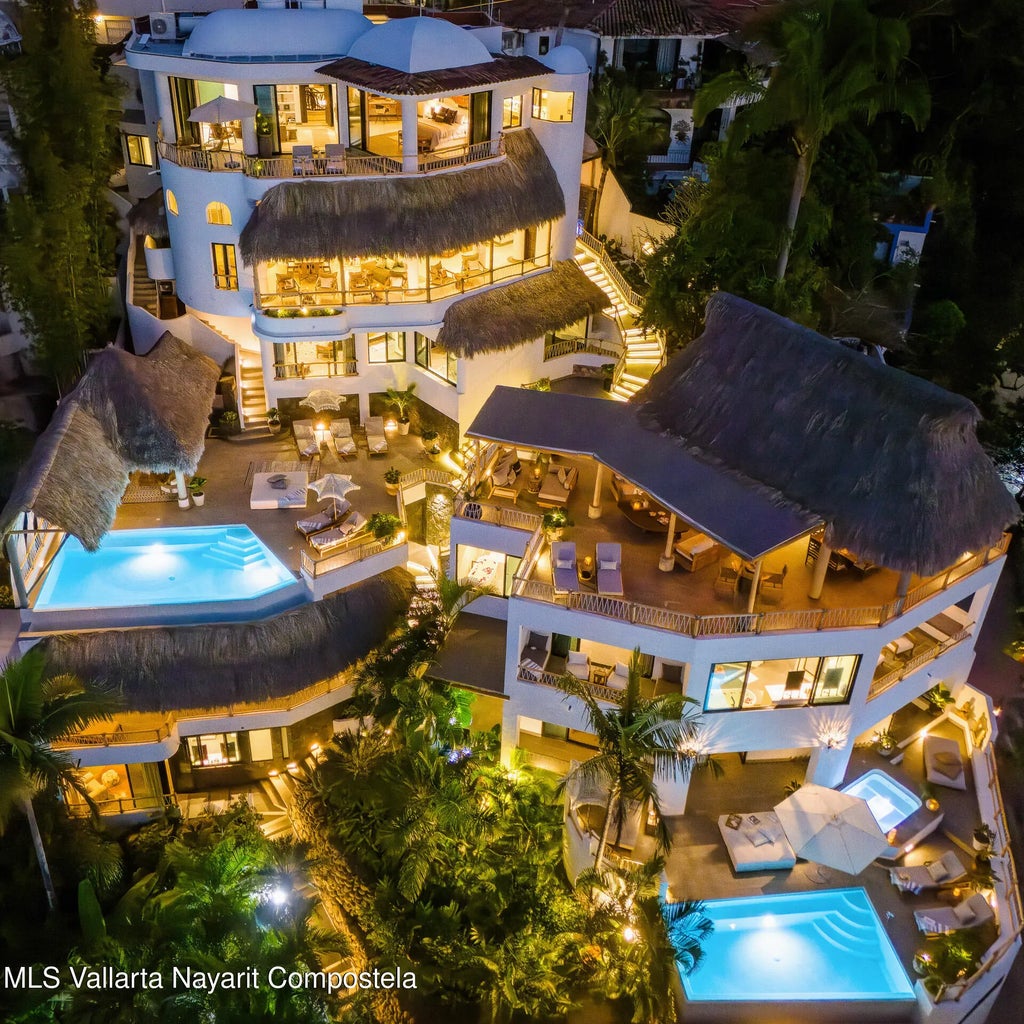 243 Gardenias Las Villas Amapas, Puerto Vallarta